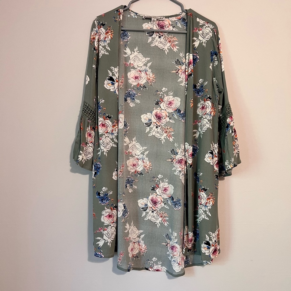 Gypsies & Moondust | Size Small | Green floral boho cardigan
